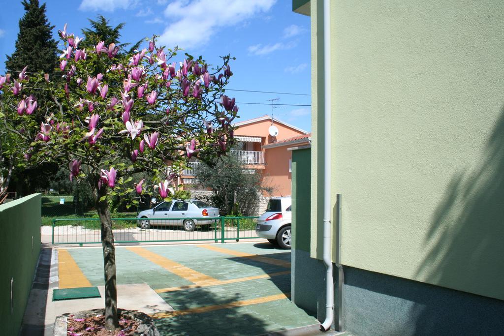 Villa Victory Umag Exterior photo